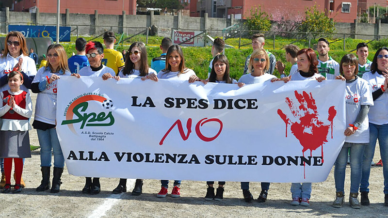 La Scuola Calcio Spes Contro La Violenza Sulle Donne