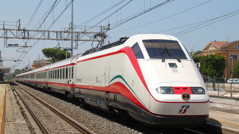 1200px Frecciabianca FS E.414 Cattolica