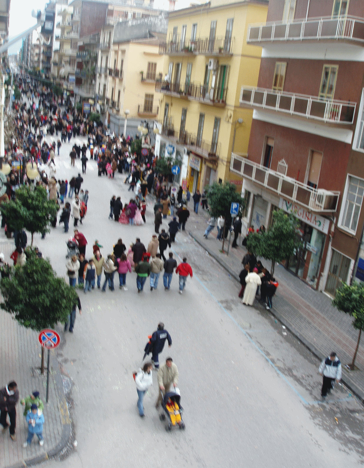 Torna La ZTL In Via Mazzini: Fino Al 18 Marzo Le Auto Fuori Dal Centro