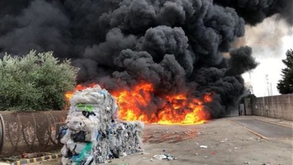 Disastro Ambientale A Battipaglia. Politici Assenti In Un Territorio Gestito Da Affaristi Senza Scrupoli.