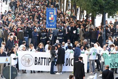 Mobilitazione Popolare, Capasso (CS): “In Strada Per Garantire Un Futuro Migliore Alle Giovani Generazioni.”