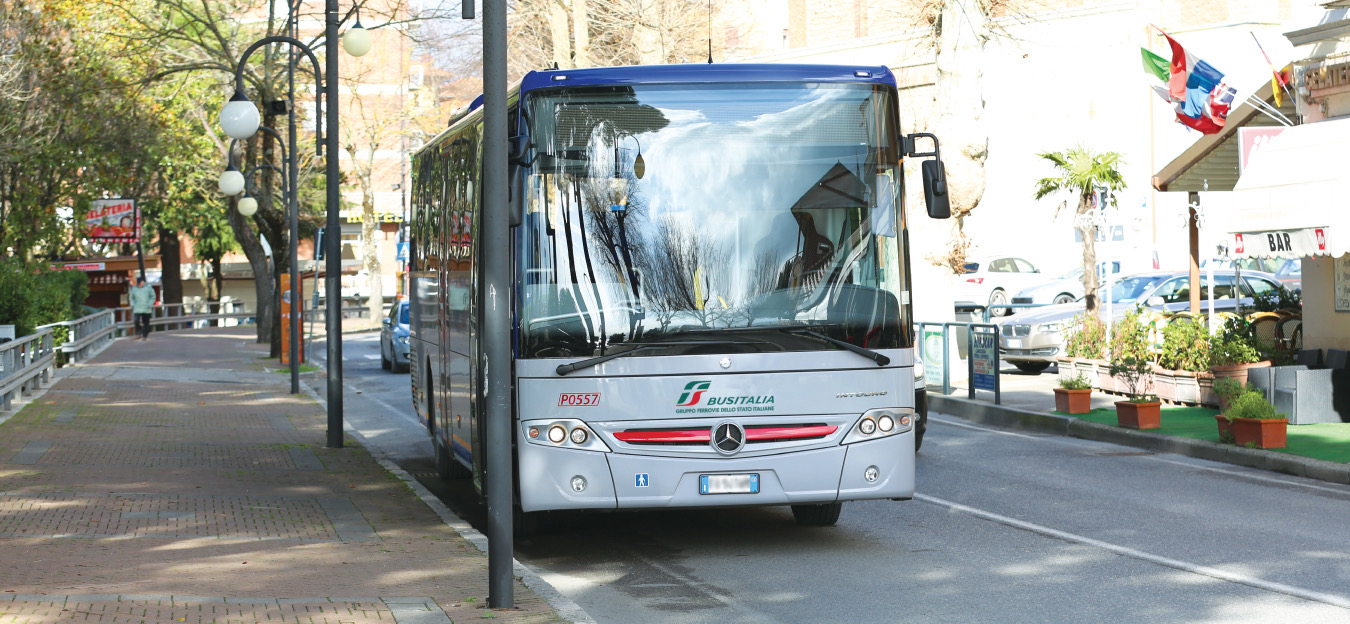 Il Diritto Allo Studio Tra Logistica E Sanità:   BusItalia E Trenitalia Interpellate Sul Trasporto Degli Studenti