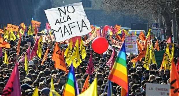 Combattere Le Mafie Tra I Banchi Di Scuola: ‘Libera’ Lancia Tre Proposte Agli Studenti Campani