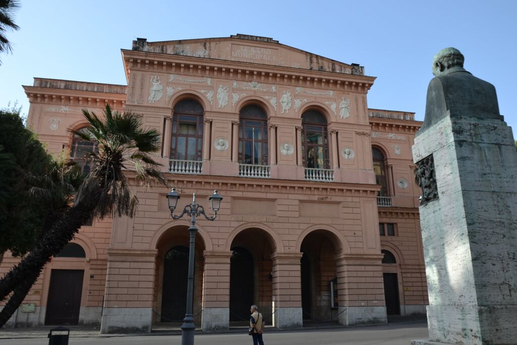Teatro Verdi Di Salerno: Selezioni Per Rinnovare Il Corpo Di Ballo